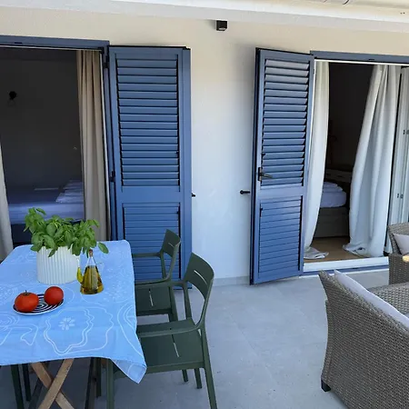 Godinovic * 흐바르