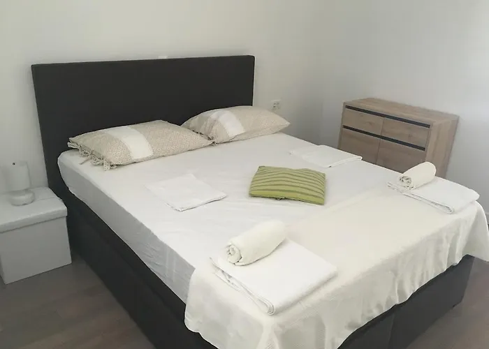 Godinovic Apartman *