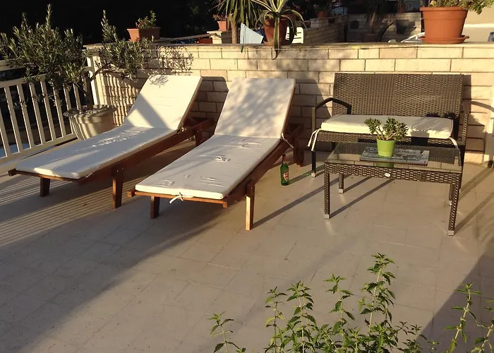 Godinovic Apartman Hvar Town