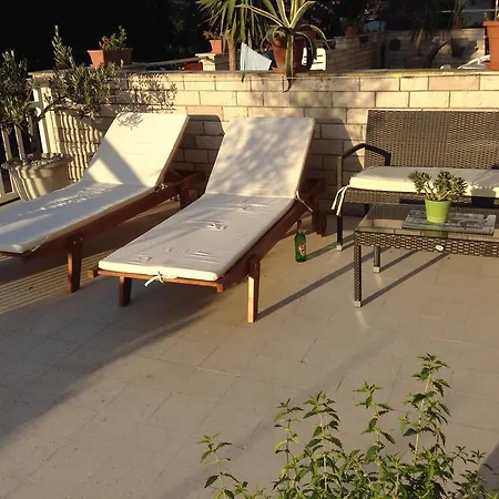 Godinovic Apartman Hvar Town