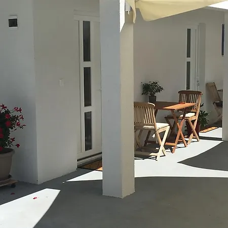 Godinovic * 赫瓦尔